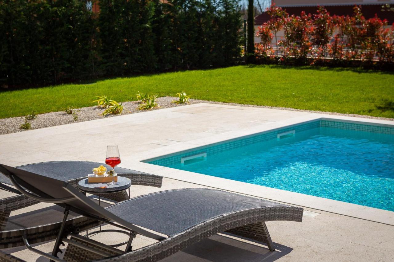 Villa Florence By Ilc-Istria Luxury Collection بروتونيغلا المظهر الخارجي الصورة